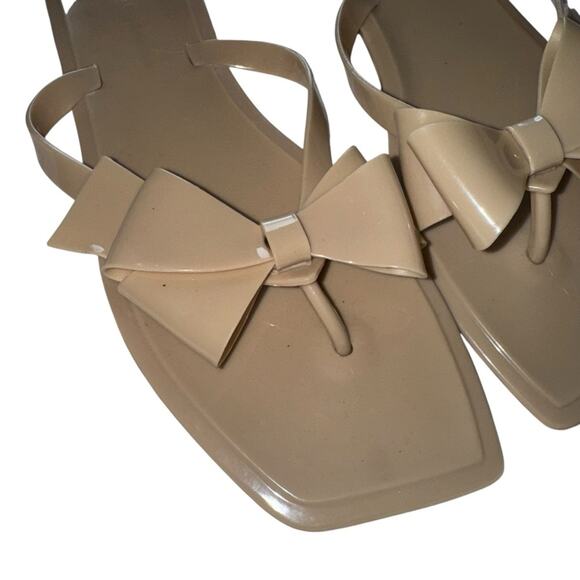 BCBGeneration Beige LIMA Jelly Bow Sandals Flat Flip flop Size 9 - Picture 8 of 11